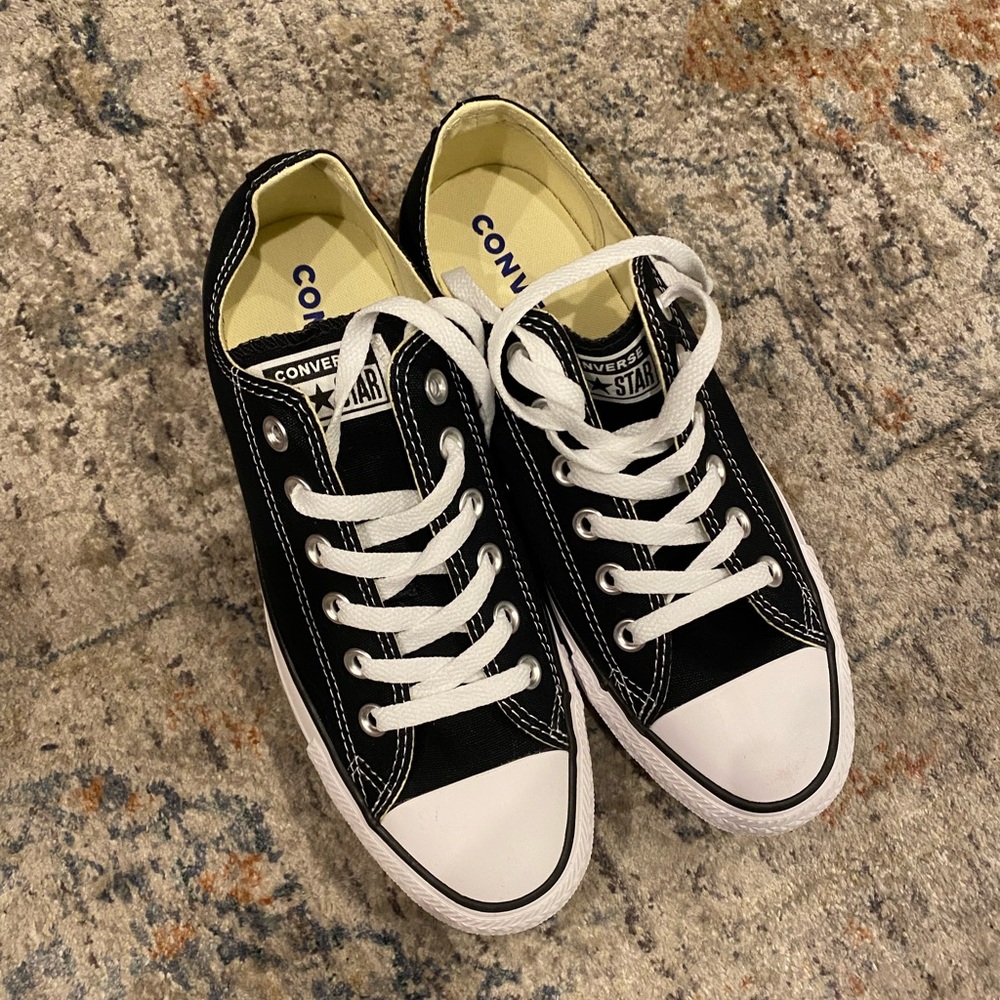 New low top converse